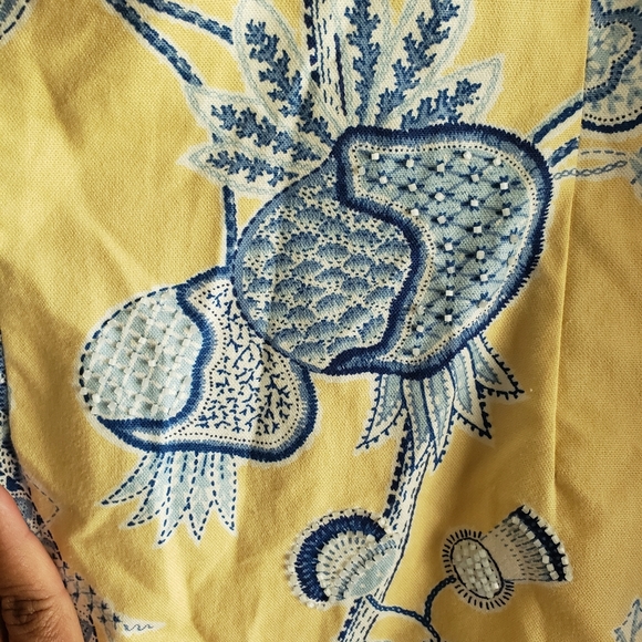 Maggy London embroidered Yellow floral design dress size 4 - Picture 10 of 13